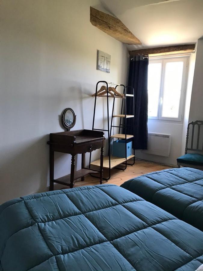Le Logis Du Plessis Bed & Breakfast Chaniers Bagian luar foto