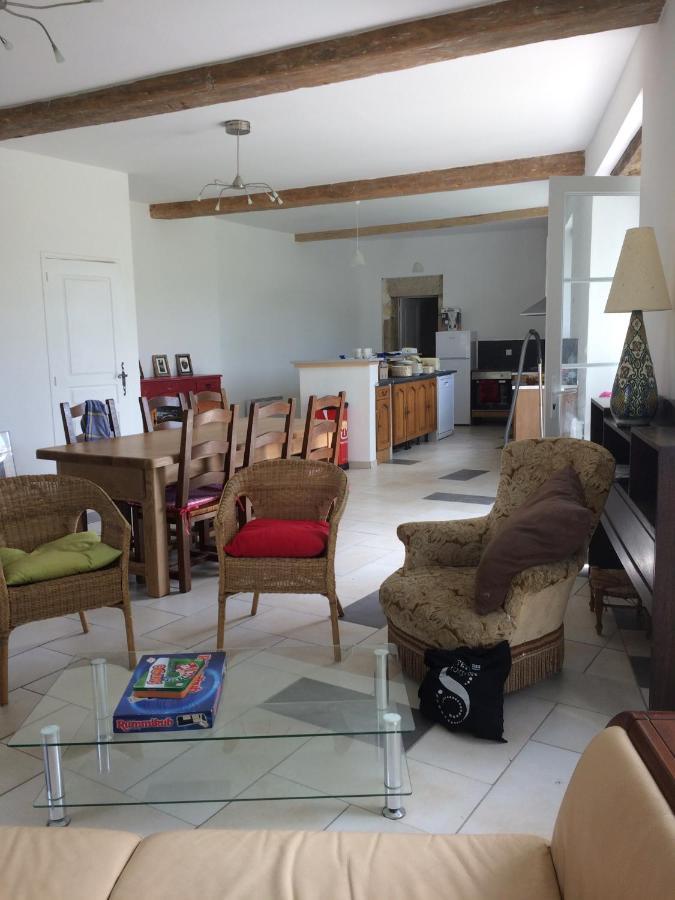 Le Logis Du Plessis Bed & Breakfast Chaniers Bagian luar foto